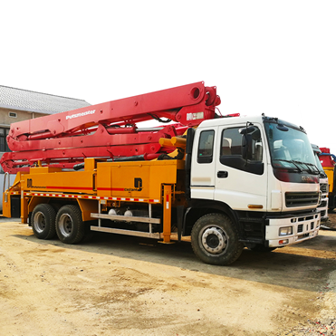 XCMG 28-ton concrete pump Truck for sale