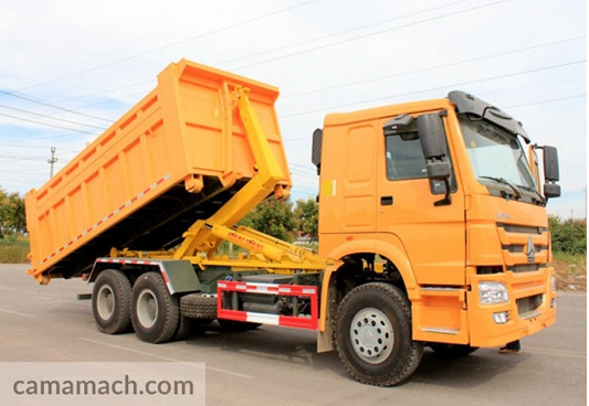 Sinotruk 6 x 4 Hook Arm garbage truck