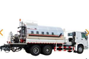 XCMG 11-ton Asphalt Distributor - XCMG Road Construction Equipment for sale.